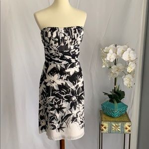 White House black market dress size 6
